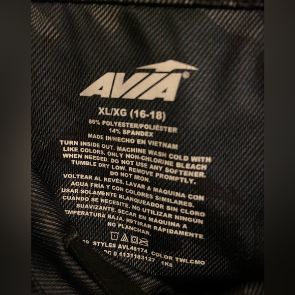 Avia leggings Womens size XL color gray & black camo print - Picture 6 of 6